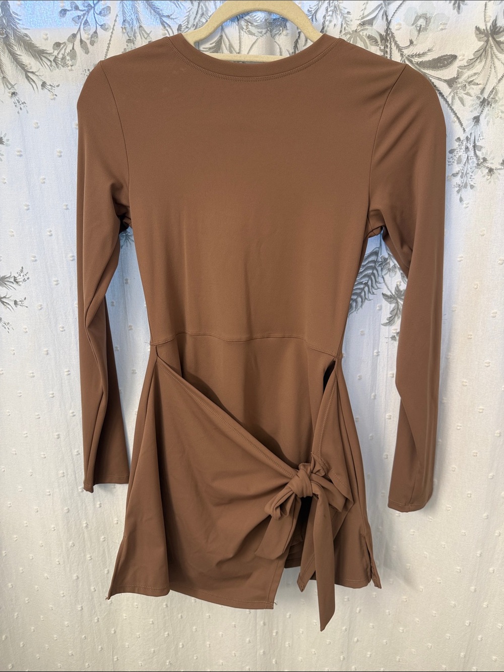 Long Sleeve Tie-Waist Women's Top - Brown
